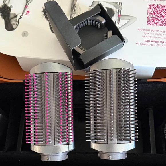 DYSON AIRWRAP - Picture 8 of 9